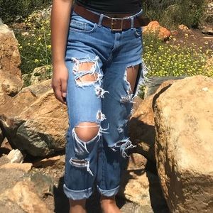 Forever 21 distressed ripped jeans (boyfriend)